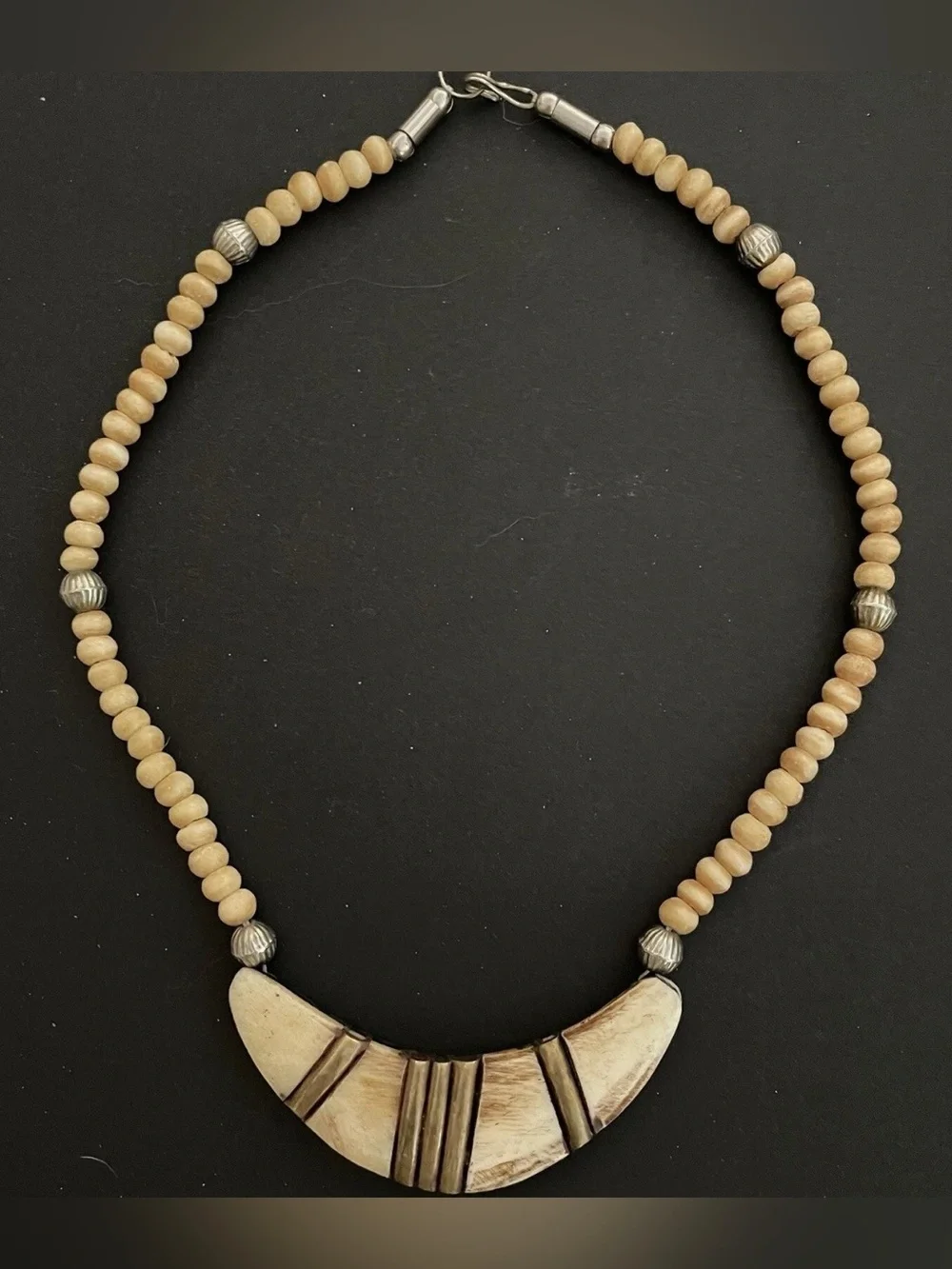 Necklace Vintage Inlaid Crescent Beaded Cream Color Short Boho Bohemian - Picture 2 of 8